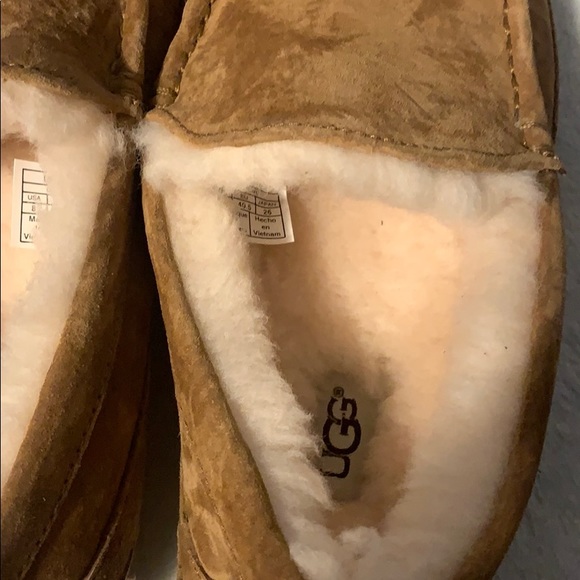 Brand new never worn Ugg men’s loafer size 8 - Picture 4 of 8